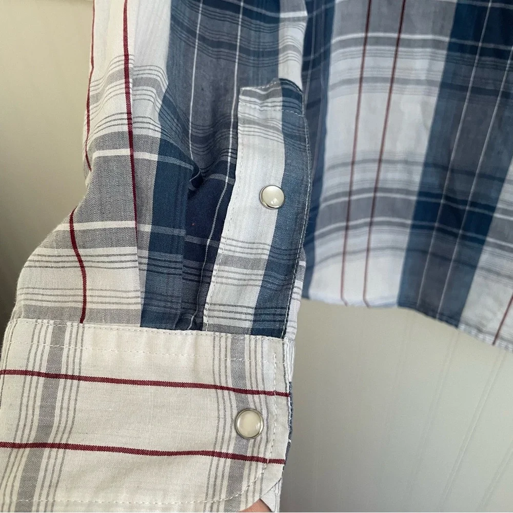 LEVI’S Men’s Long Sleeve Western Style Plaid Pearl Snaps Blue White‎ Red Size M